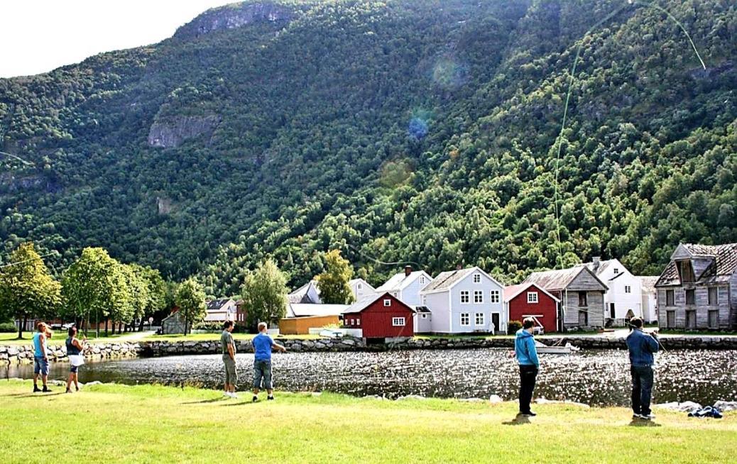 Willa Kvammehuset Pa Gamle Lærdalsøyri Zewnętrze zdjęcie